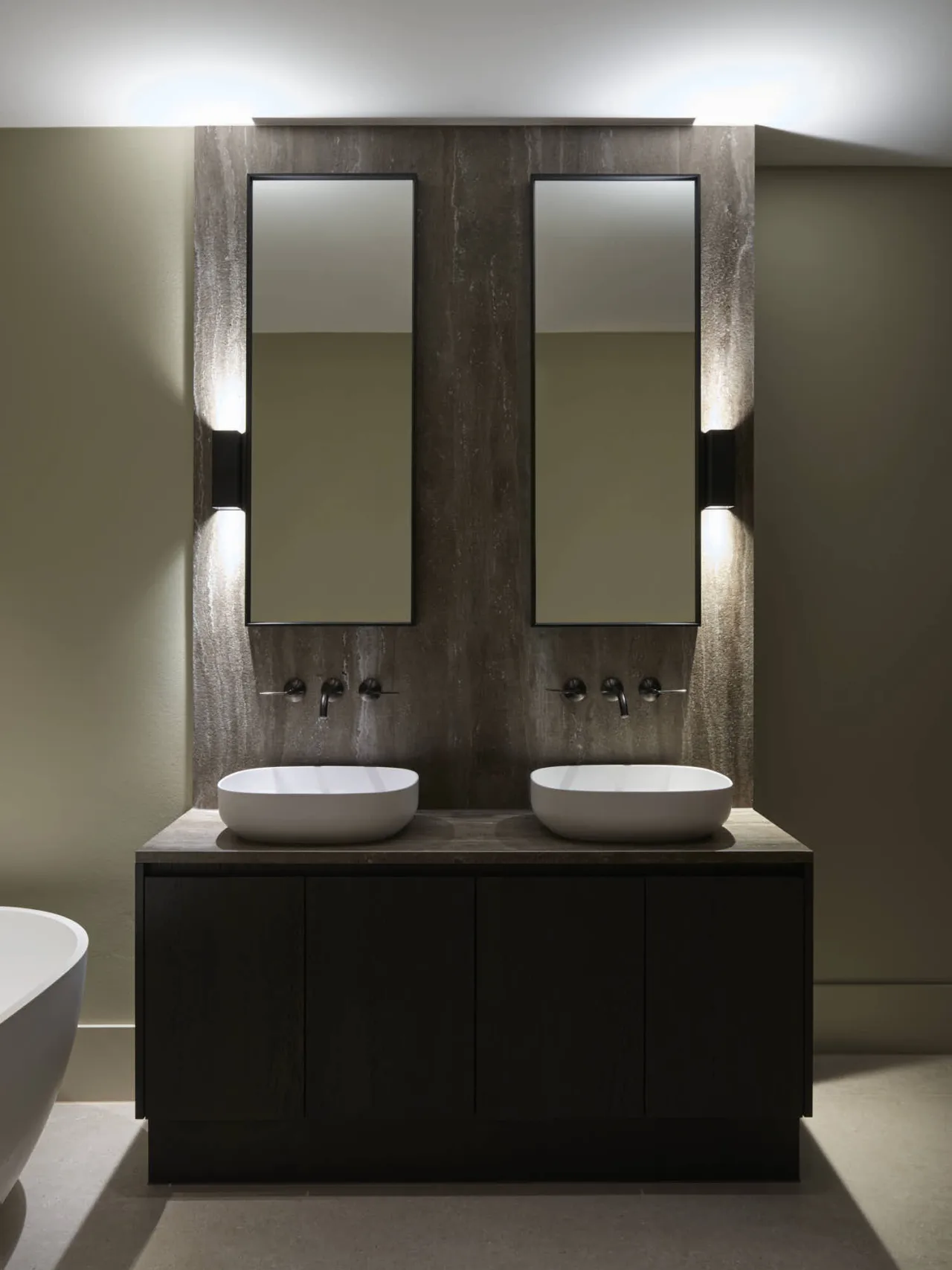 KOELKING WOBBE PENTHOUSE ARNHEIM BADEZIMMER by THOMAS WIUF SCHWARTZ 2235 JPG WEB